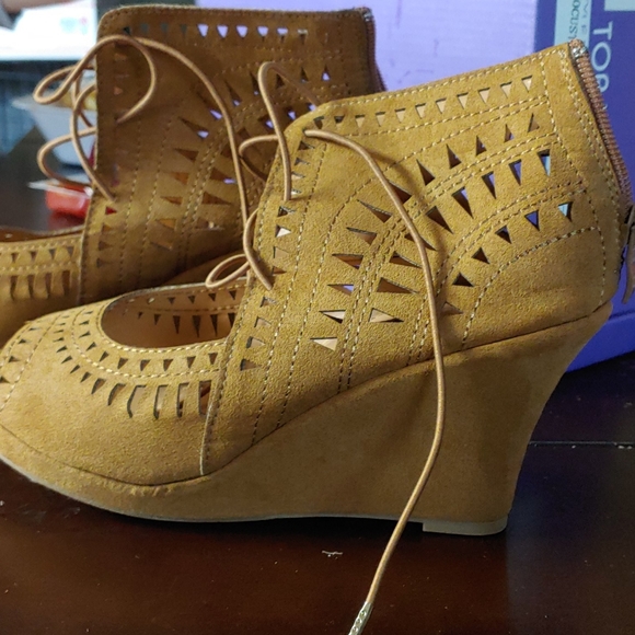 Top Moda Sandals - Picture 2 of 4